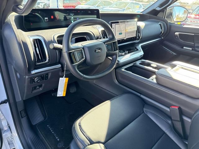 New 2026 Ford Expedition Platinum w/ Stealth Performance Package AWD/4WD image 23