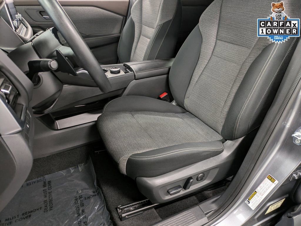 Used 2021 Nissan Rogue SV AWD/4WD image 13