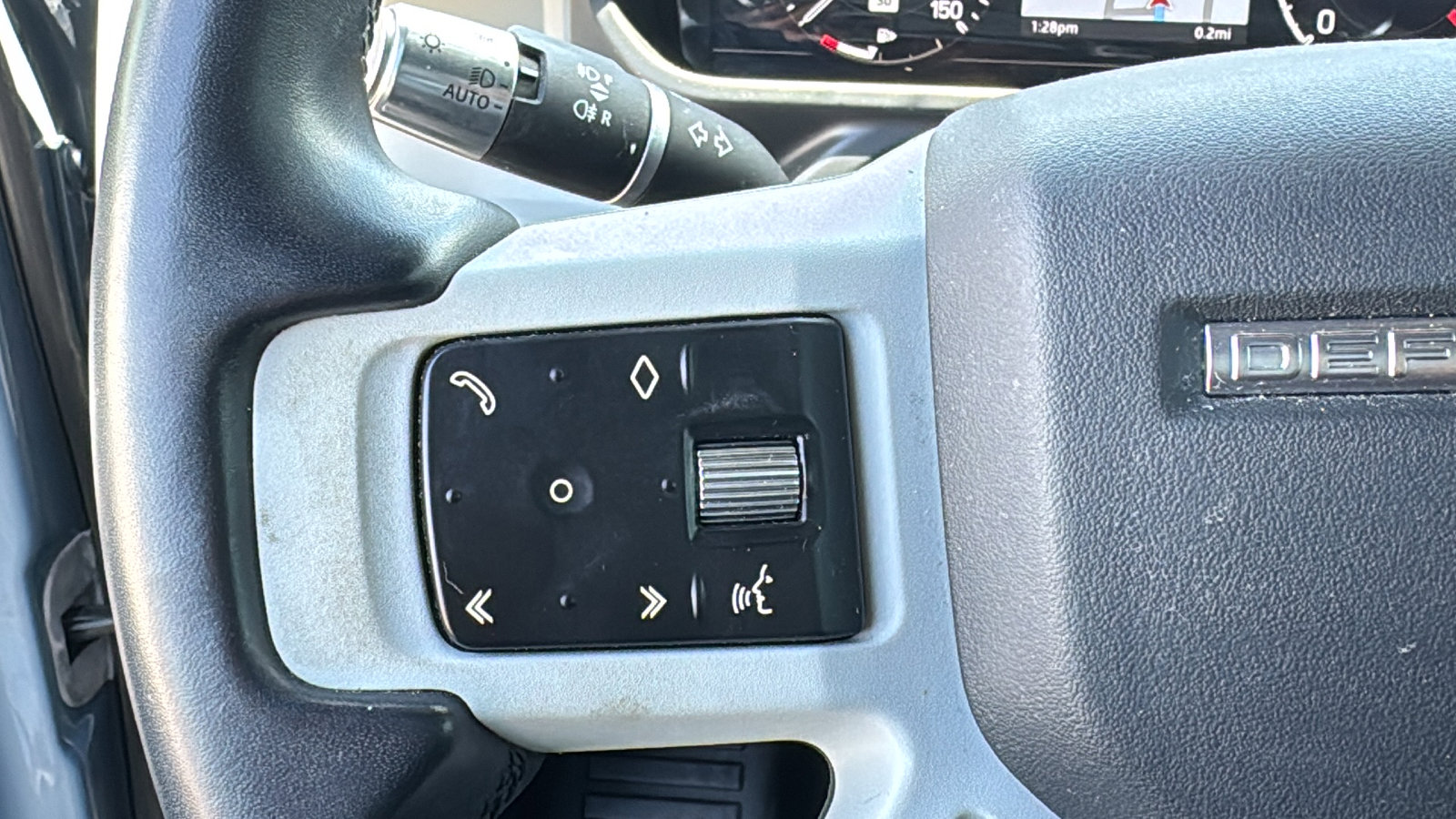 Used 2021 Land Rover Defender 110 S image 22