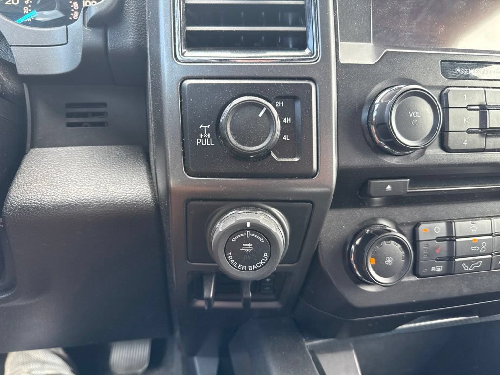 Used 2018 Ford F150 XLT w/ Equipment Group 302A Luxury AWD/4WD image 25