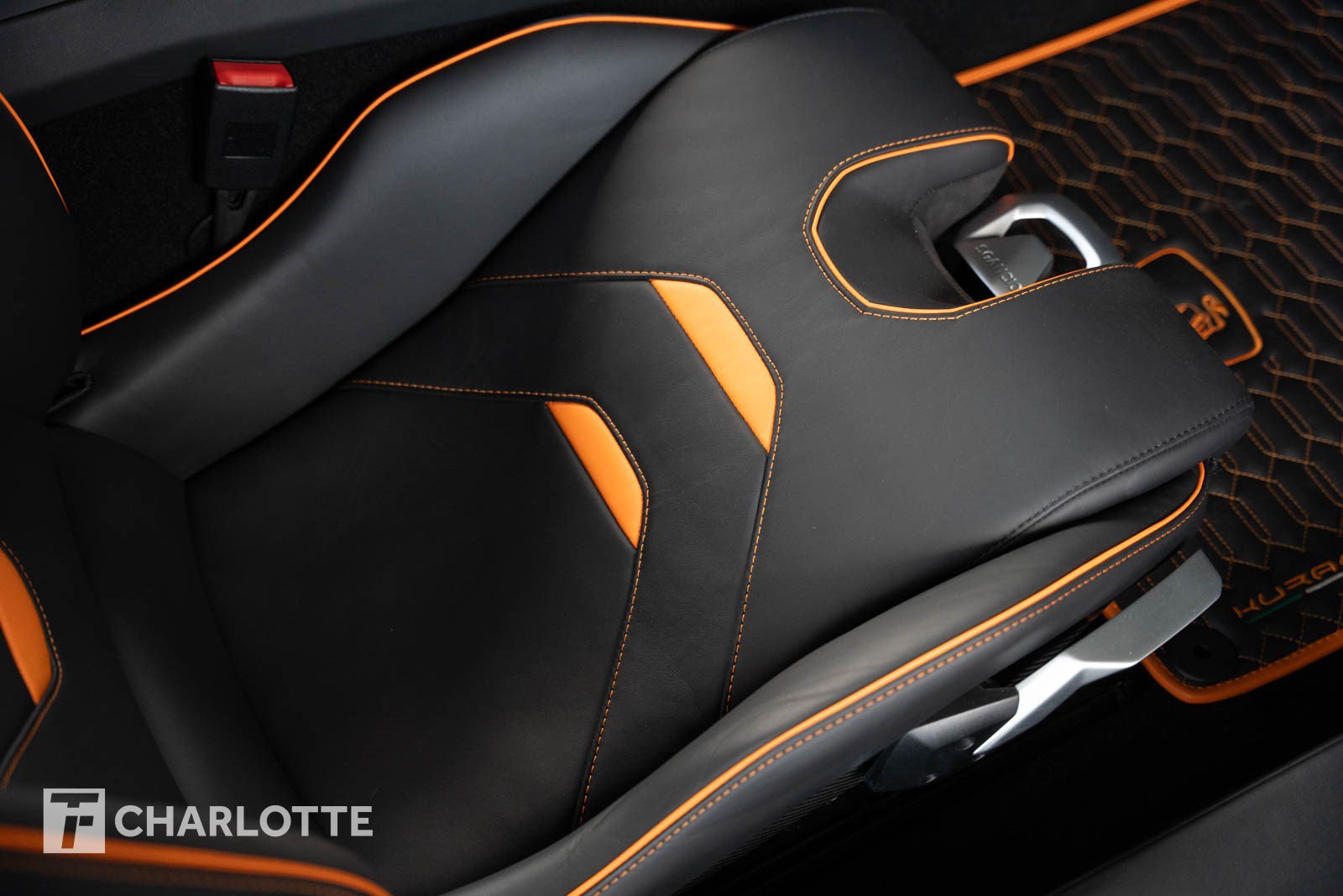 Used 2024 Lamborghini Huracan EVO AWD/4WD image 37