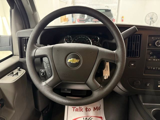 Used 2025 Chevrolet Express 3500 LS image 16