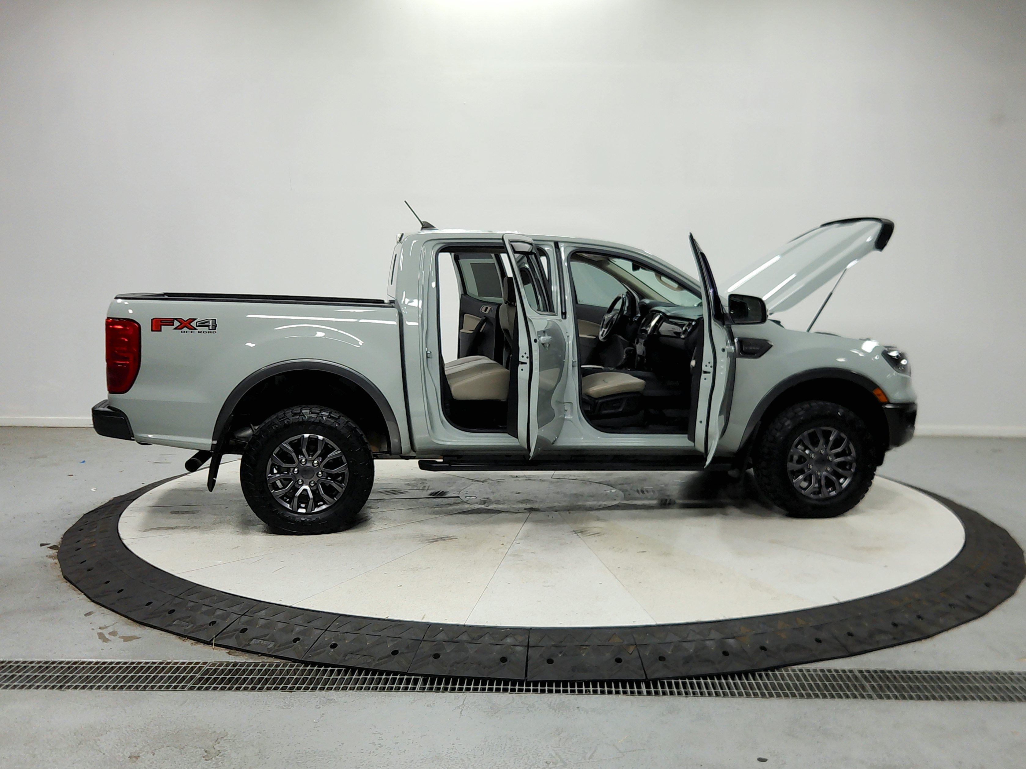 Used 2021 Ford Ranger Lariat w/ Equipment Group 501A High AWD/4WD image 16