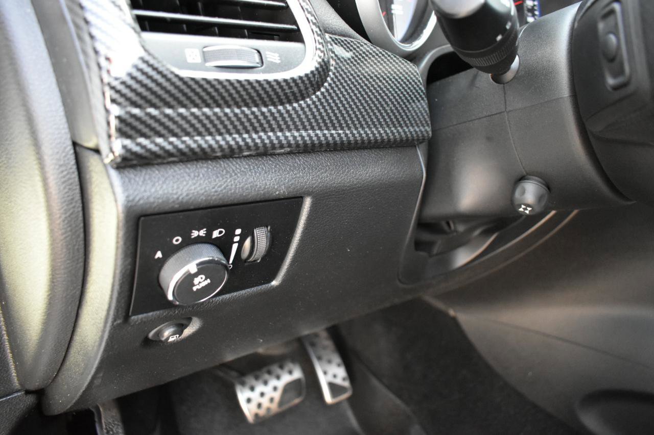 Used 2013 Jeep Grand Cherokee SRT8 image 40