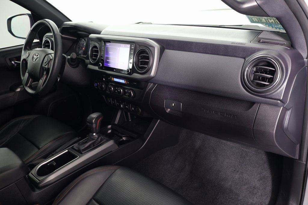 Used 2021 Toyota Tacoma TRD Pro AWD/4WD image 9