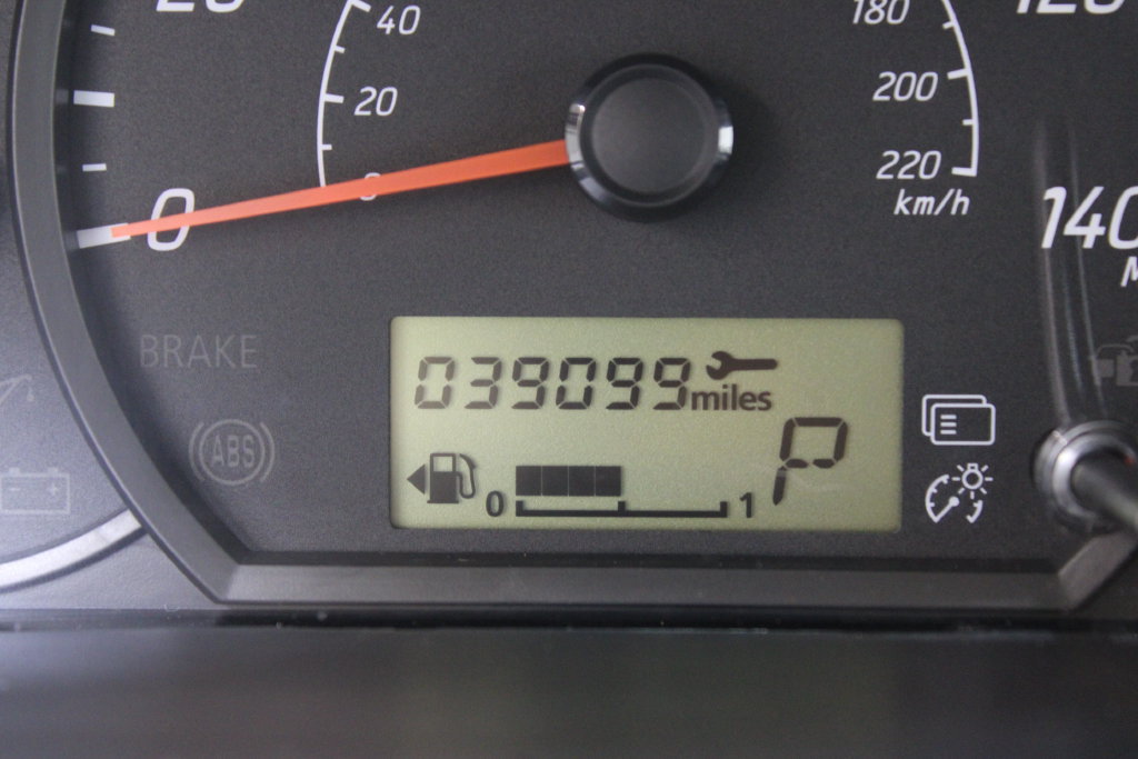 Used 2024 Mitsubishi Mirage ES FWD image 11