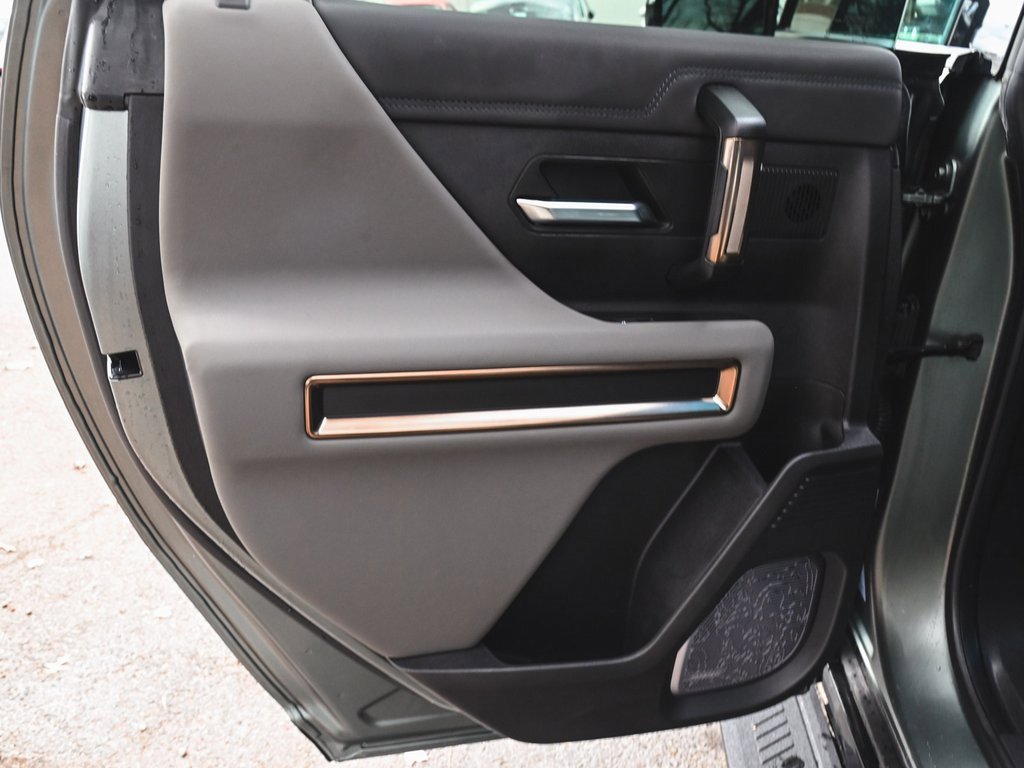 Used 2024 GMC Hummer EV 3X image 11