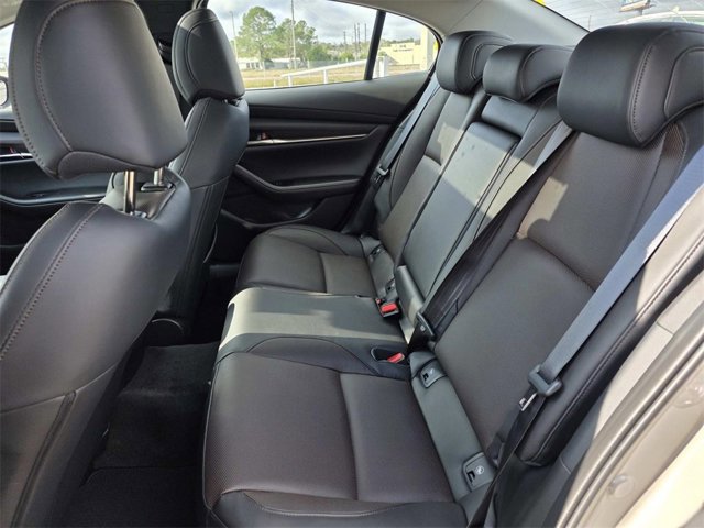 New 2026 MAZDA MAZDA3 2.5 Turbo Sedan w/Premium Plus image 6