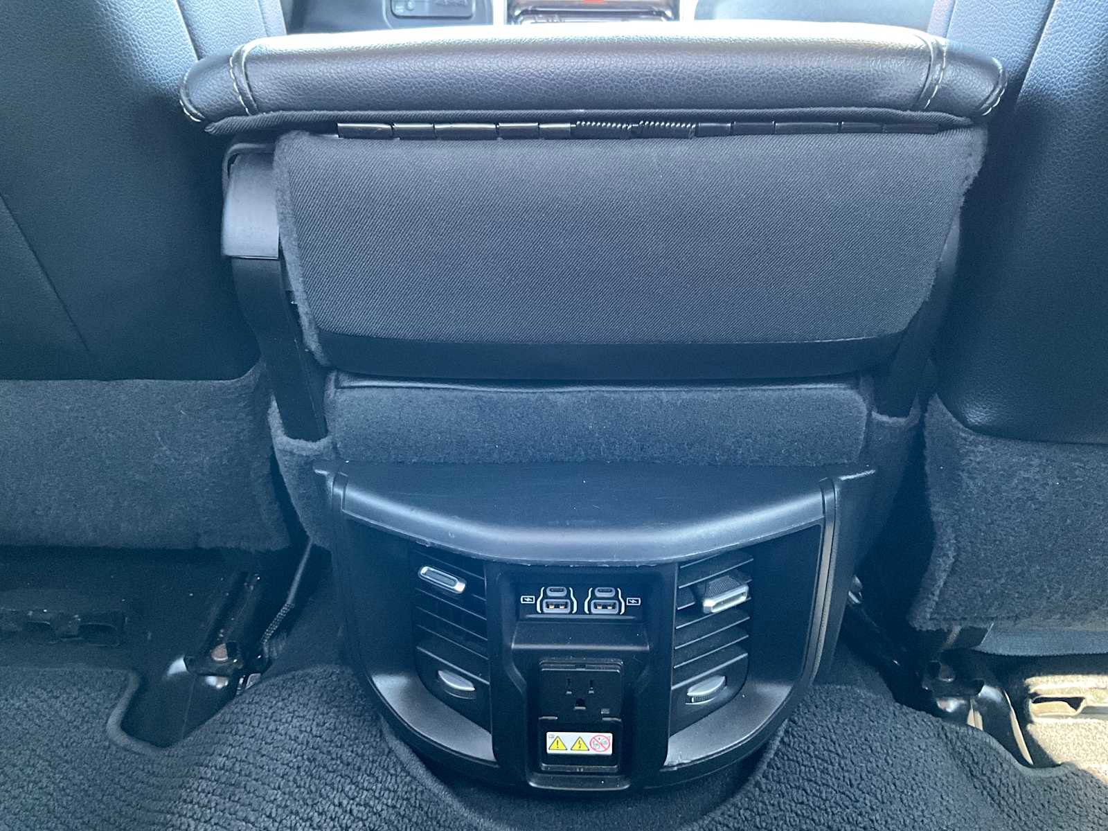 Used 2024 RAM 2500 Laramie image 27