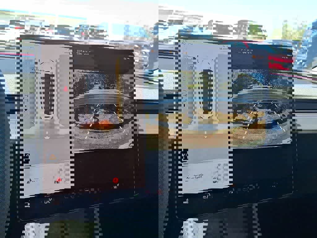 Used 2025 Tesla Model 3 Long Range image 15