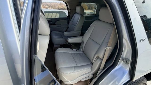 Used 2013 Chevrolet Tahoe LTZ image 29