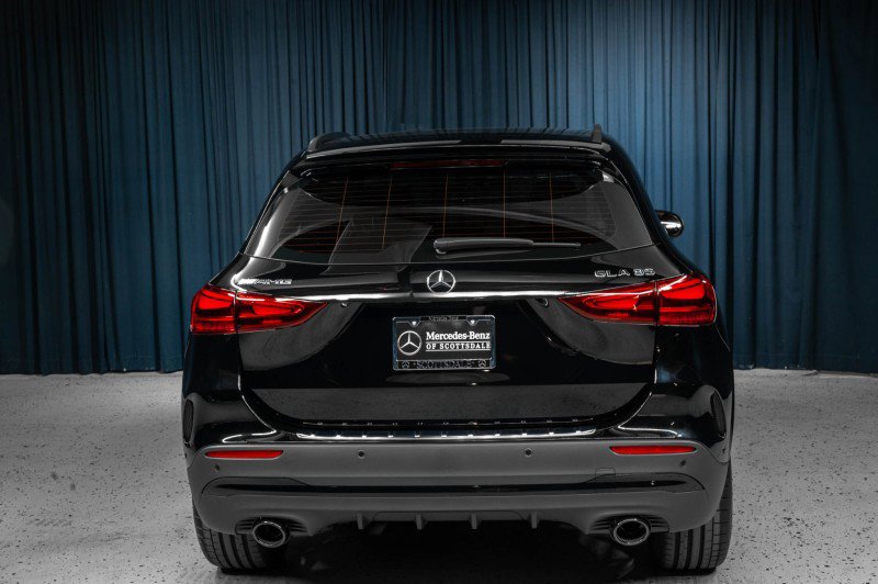 Certified 2025 Mercedes-Benz GLA 35 AMG 4MATIC image 8