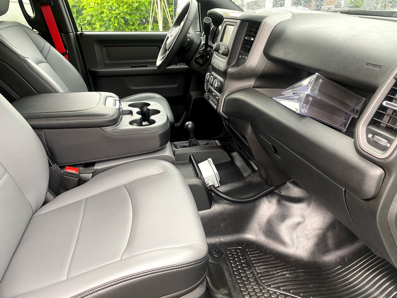 Used 2024 RAM 3500 Tradesman w/ Safety Group image 19