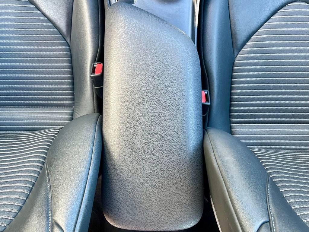 Used 2023 Toyota Camry SE image 31