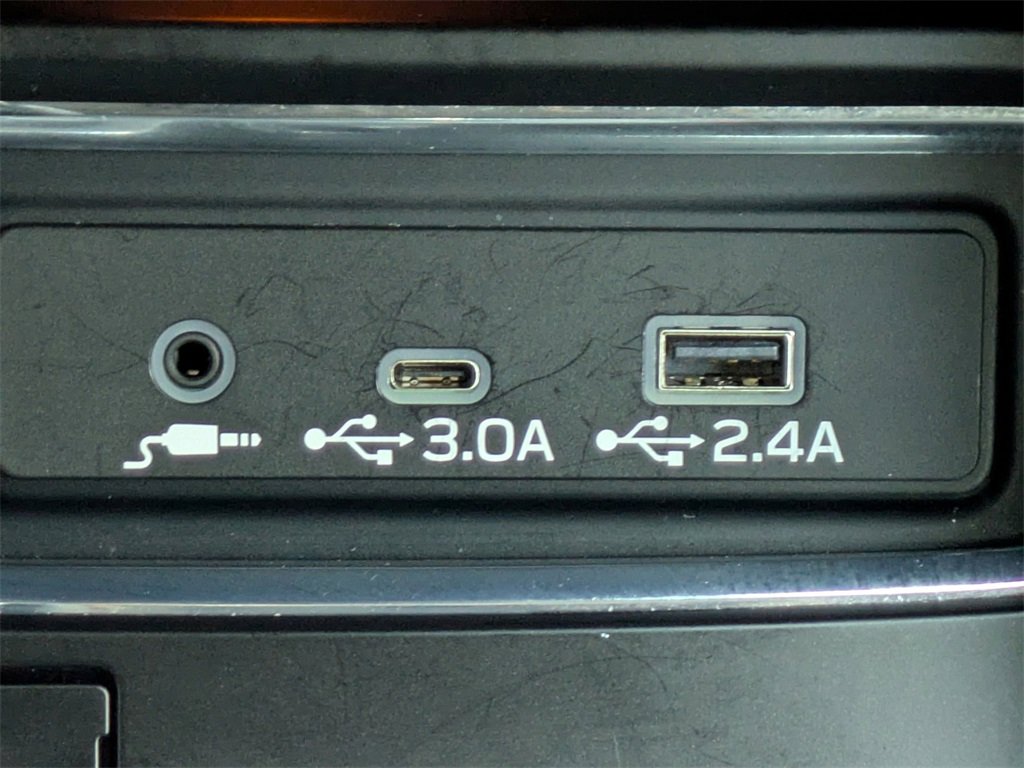 Certified 2024 Subaru Ascent Premium w/ Convenience Package image 22