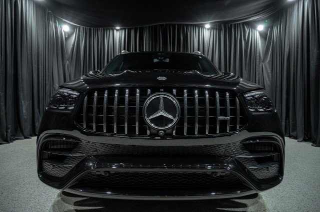New 2026 Mercedes-Benz GLE 63 AMG S image 2