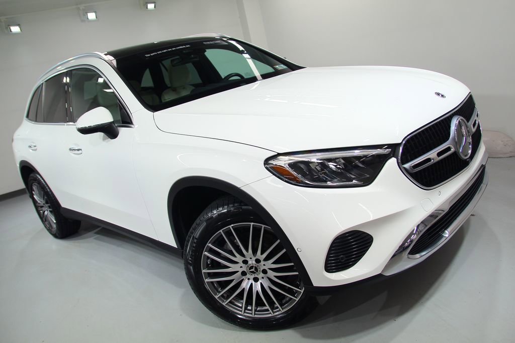 Certified 2023 Mercedes-Benz GLC 300 4MATIC image 11