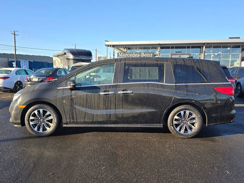 Used 2023 Honda Odyssey EX-L image 2