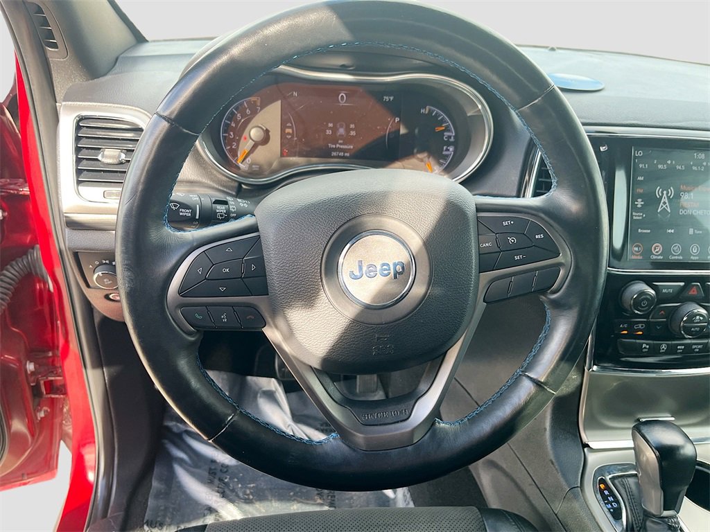 Used 2021 Jeep Grand Cherokee Laredo X image 11