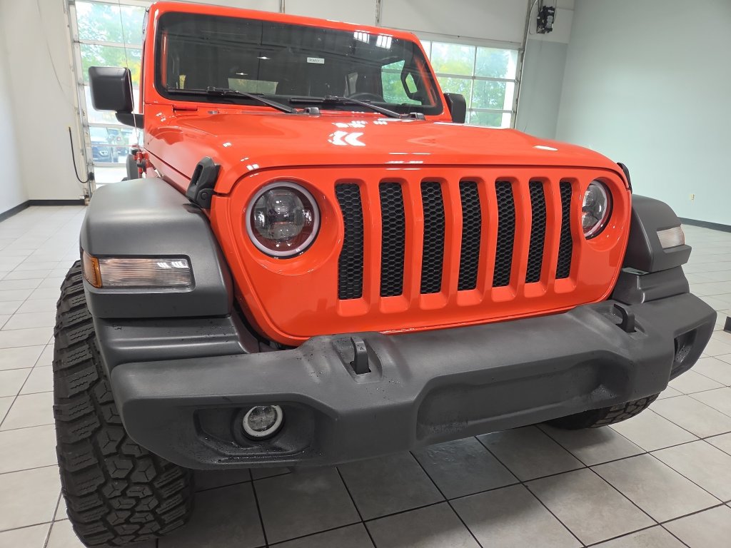 Used 2018 Jeep Wrangler Unlimited Sport S AWD/4WD image 21