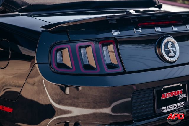 Used 2013 Ford Mustang Shelby GT500 RWD image 55