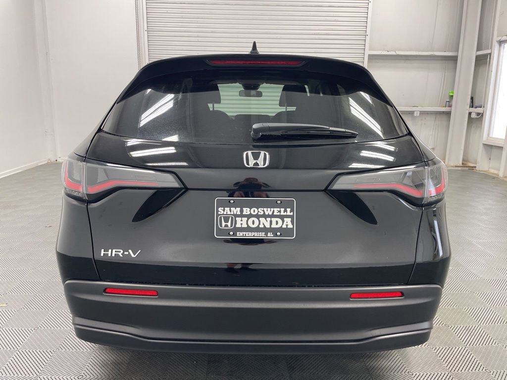 New 2026 Honda HR-V LX image 6