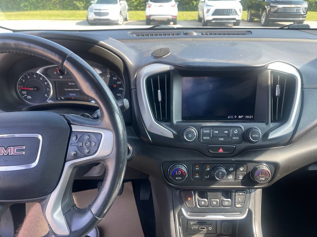 Used 2018 GMC Terrain SLE w/ Driver Convenience Package AWD/4WD image 10