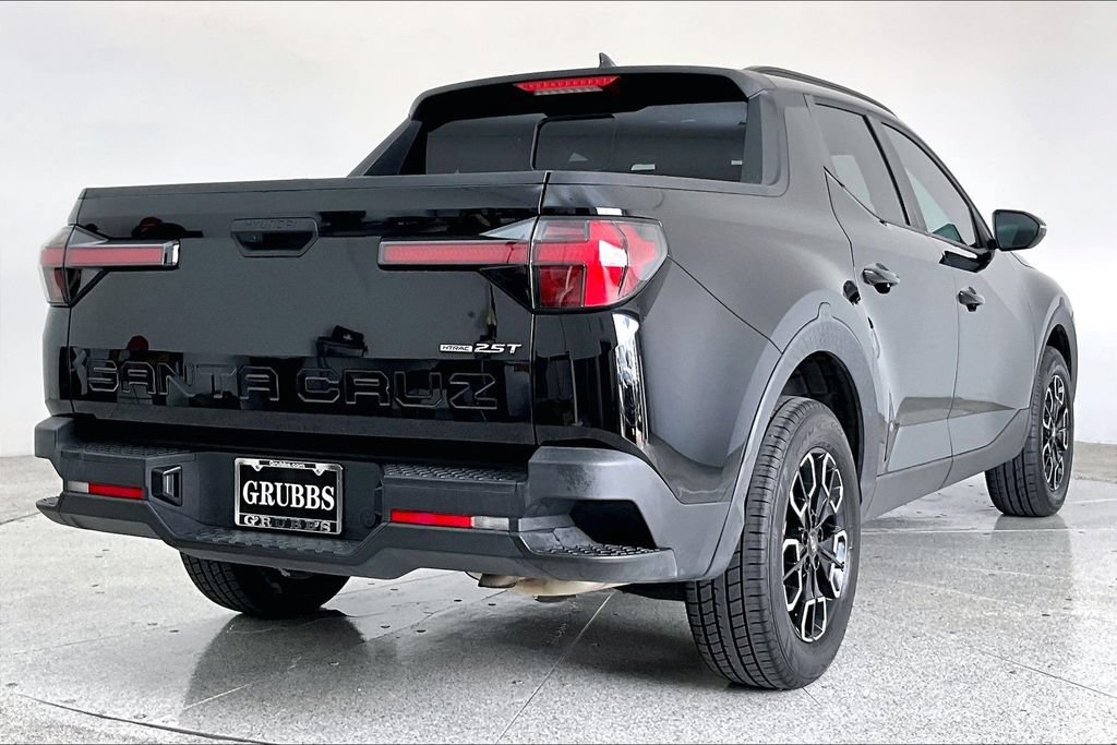 Used 2022 Hyundai Santa Cruz SEL Premium w/ Cargo Package AWD/4WD image 2