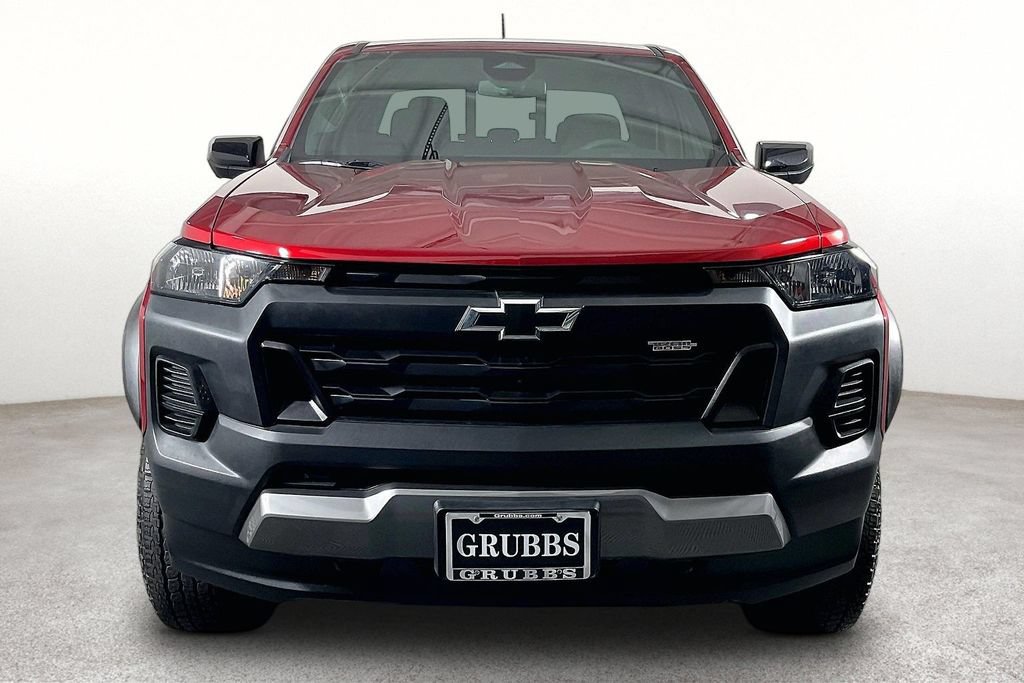 Used 2023 Chevrolet Colorado Trail Boss w/ Technology Package AWD/4WD image 4