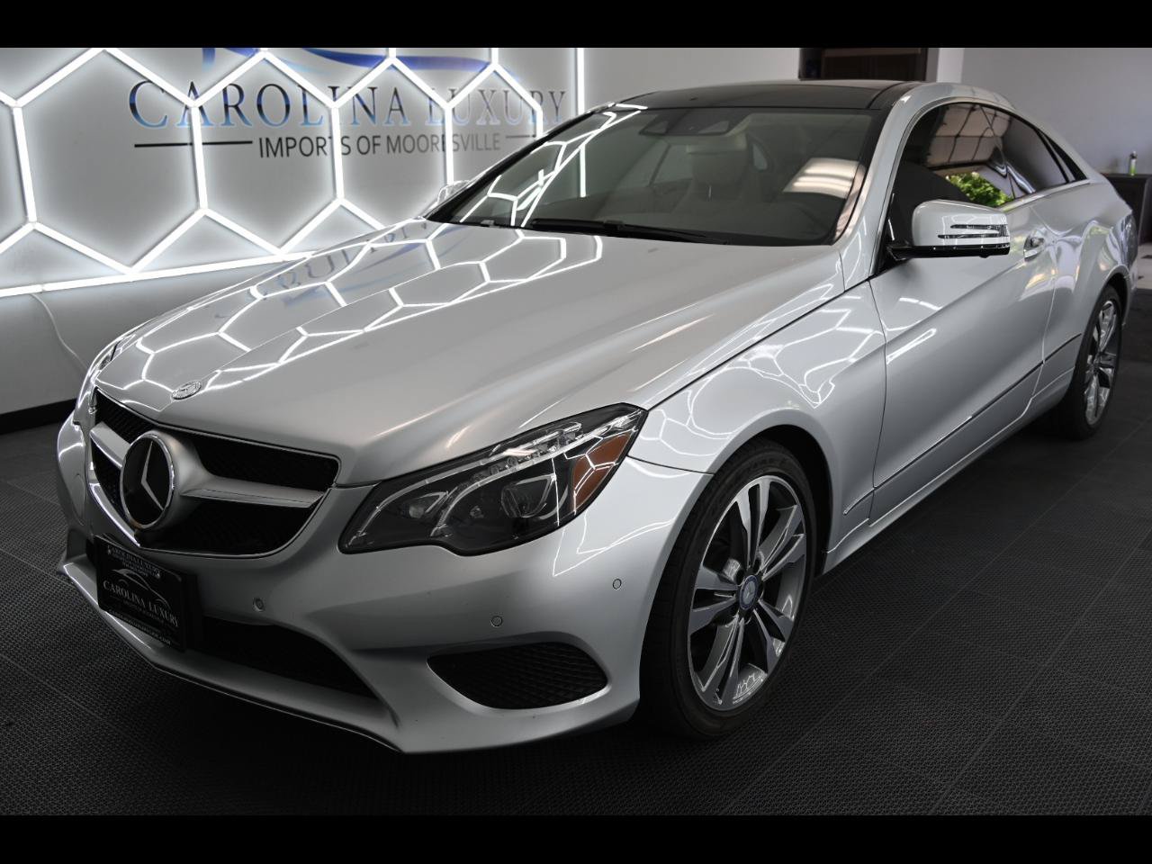 Used 2017 Mercedes-Benz E 400 4MATIC Coupe w/ Premium 3 Package image 1