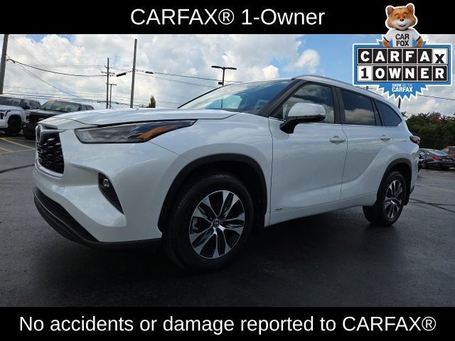 Used 2026 Toyota Highlander XLE AWD/4WD image 3