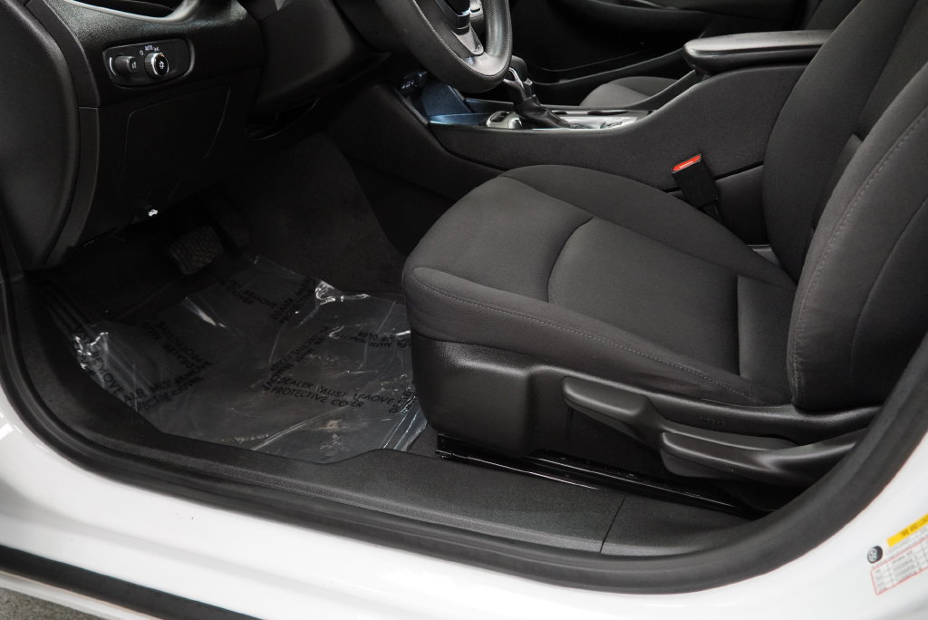 Certified 2023 Chevrolet Malibu LS FWD image 33