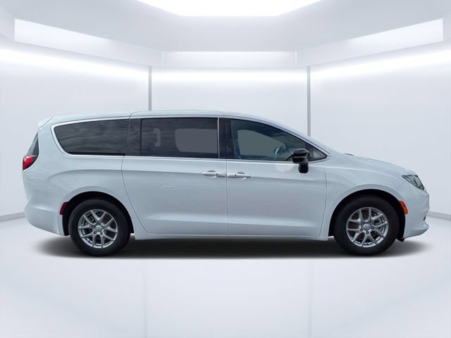 New 2026 Chrysler Voyager LX FWD image 2