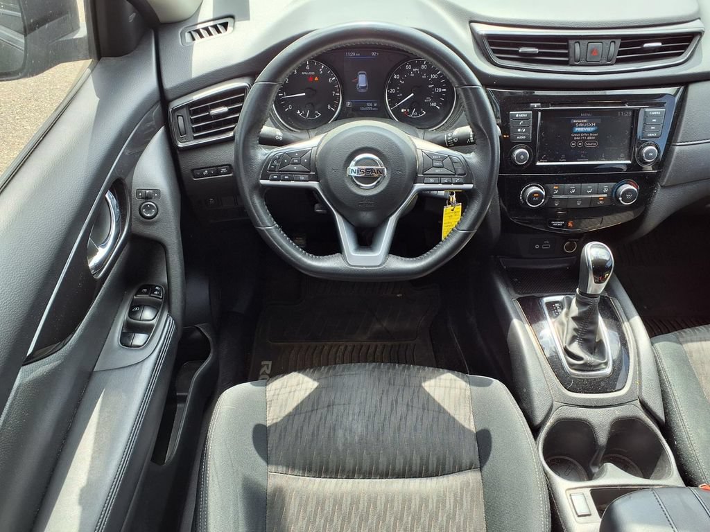 Used 2018 Nissan Rogue S w/ S Value Package FWD image 11