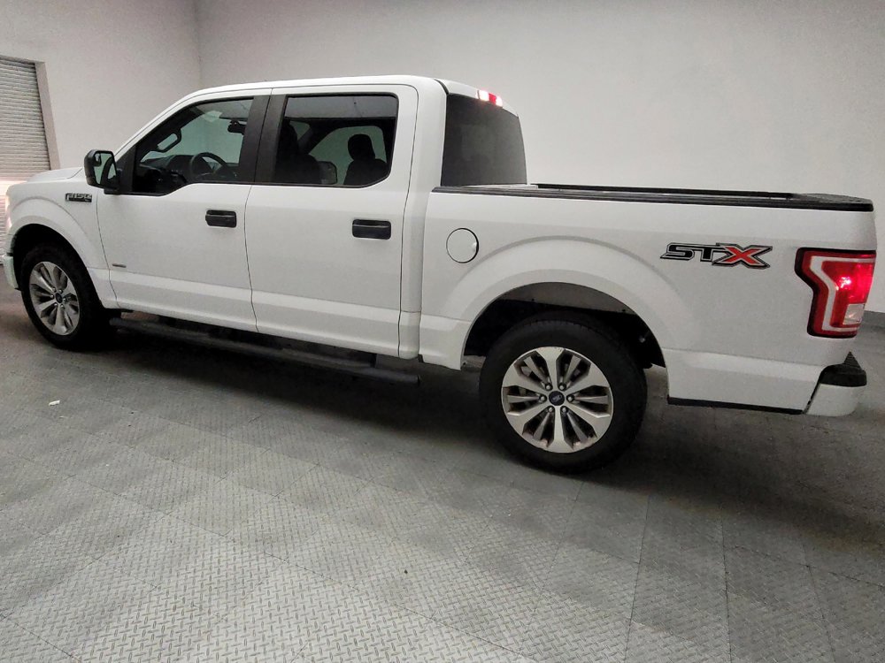 Used 2017 Ford F150 XL w/ Equipment Group 101A Mid RWD image 3