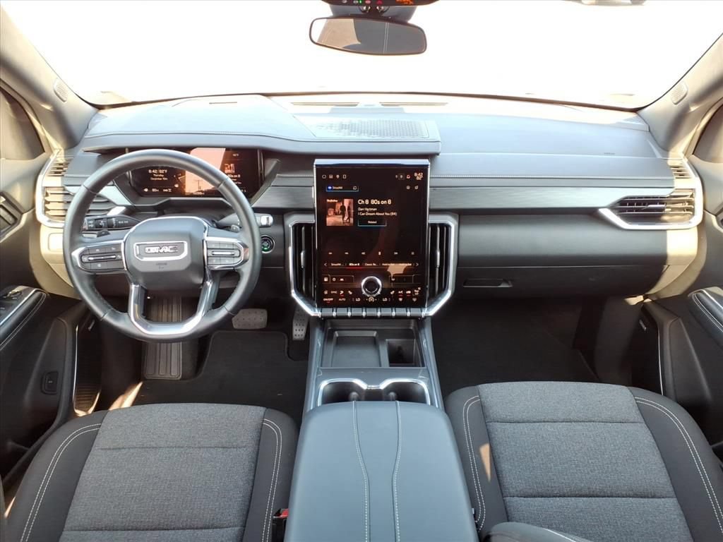 Used 2025 GMC Acadia Elevation AWD/4WD image 29