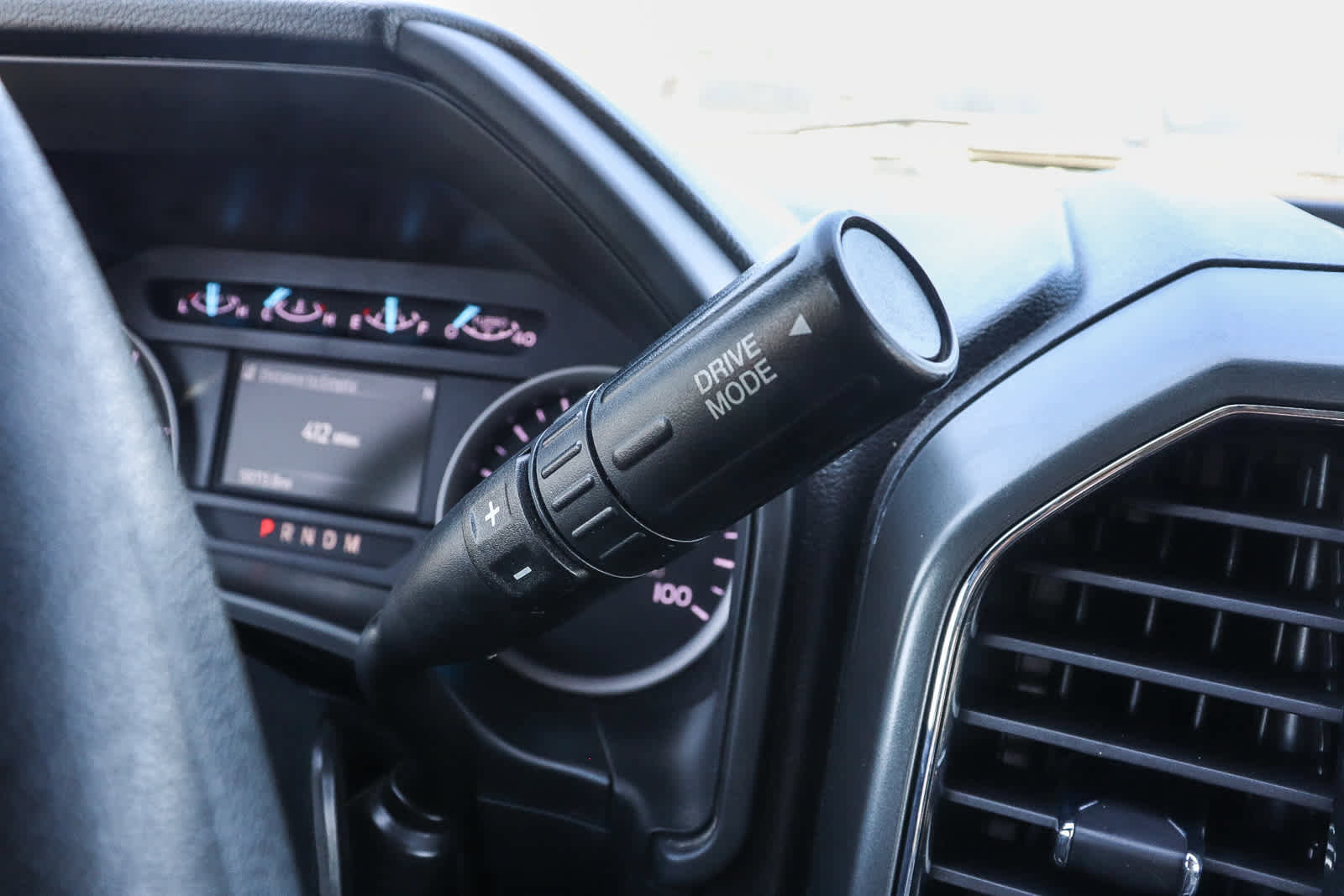 Used 2020 Ford F250 XLT w/ XLT Premium Package image 29