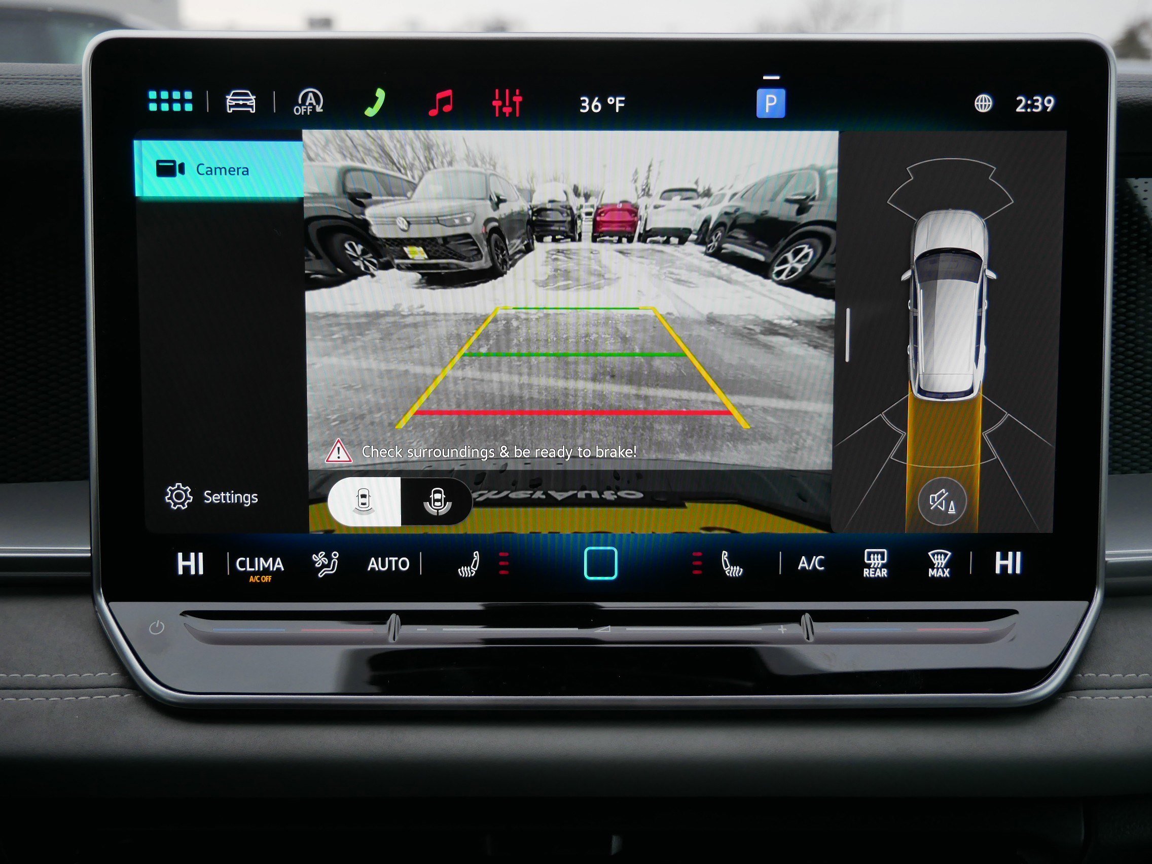 New 2026 Volkswagen Tiguan SE R-Line image 10