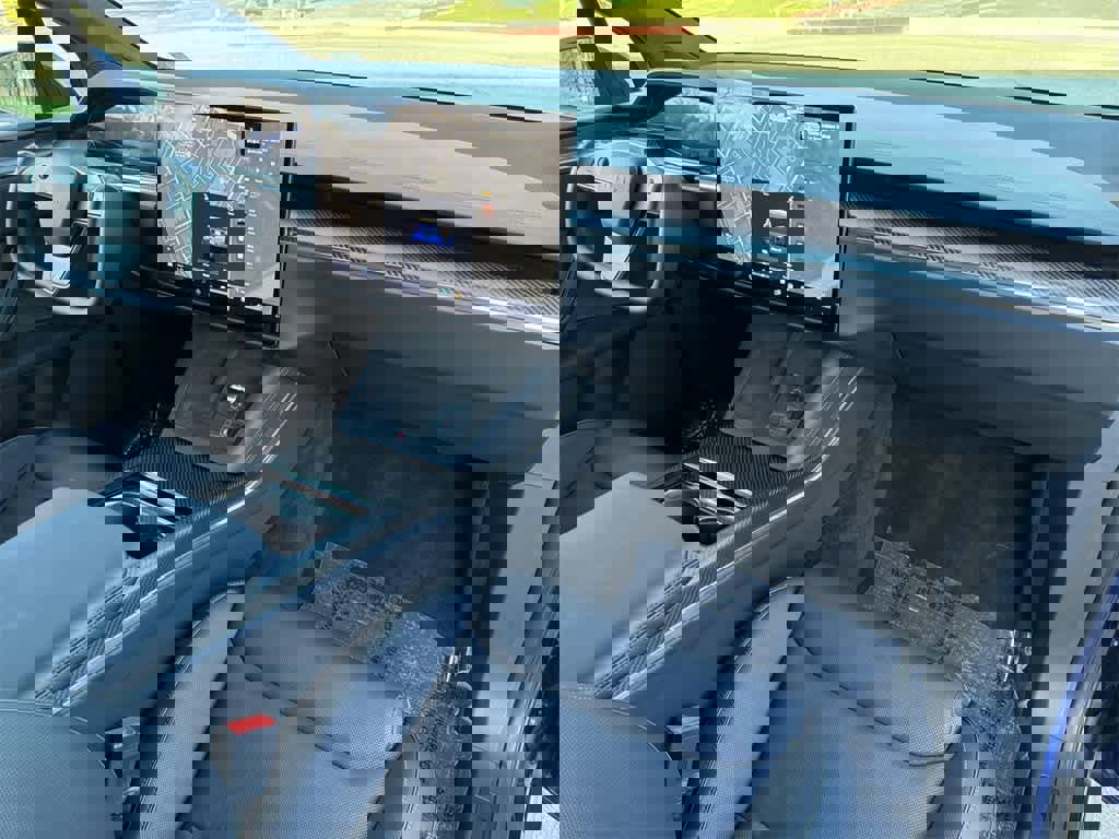 Used 2022 Tesla Model X Plaid image 44