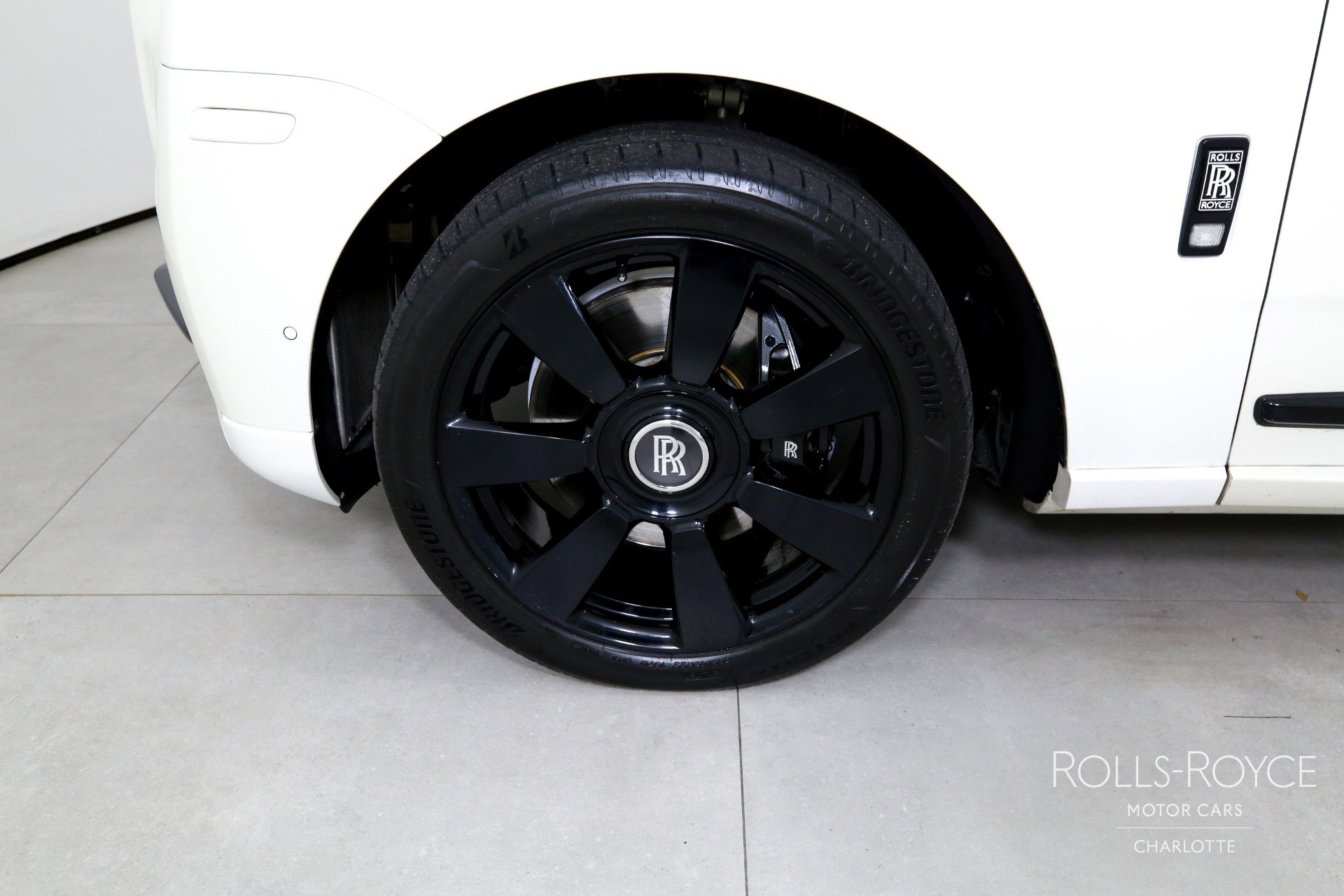 Used 2020 Rolls-Royce Cullinan image 40