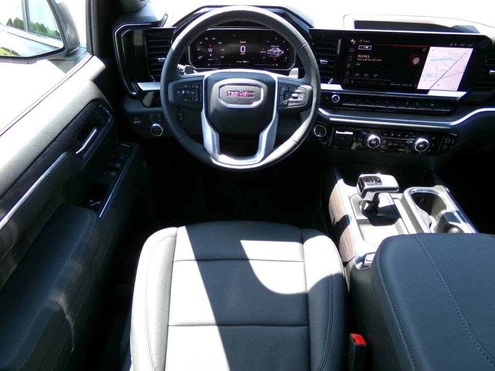 New 2026 GMC Sierra 1500 SLT w/ SLT Premium Plus Package image 5