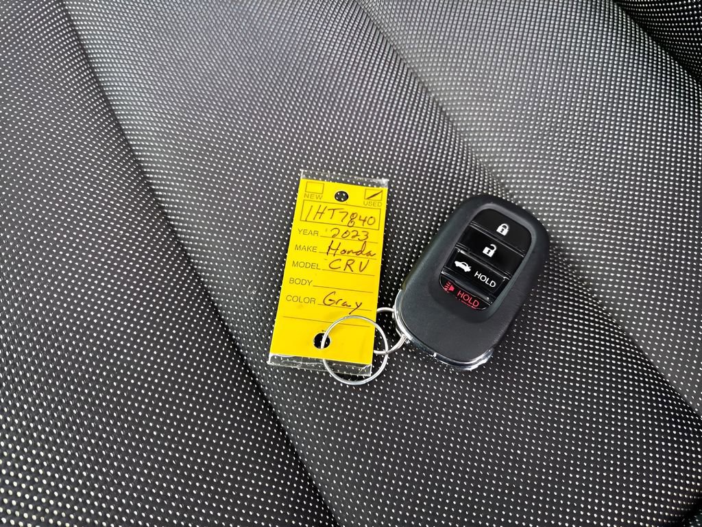 Used 2023 Honda CR-V LX image 30