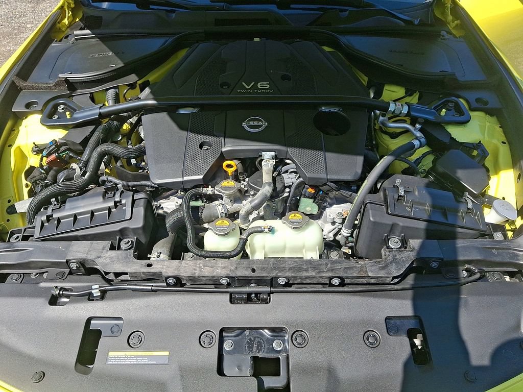 Certified 2024 Nissan Z Performance w/ Floor Mat Package RWD image 28