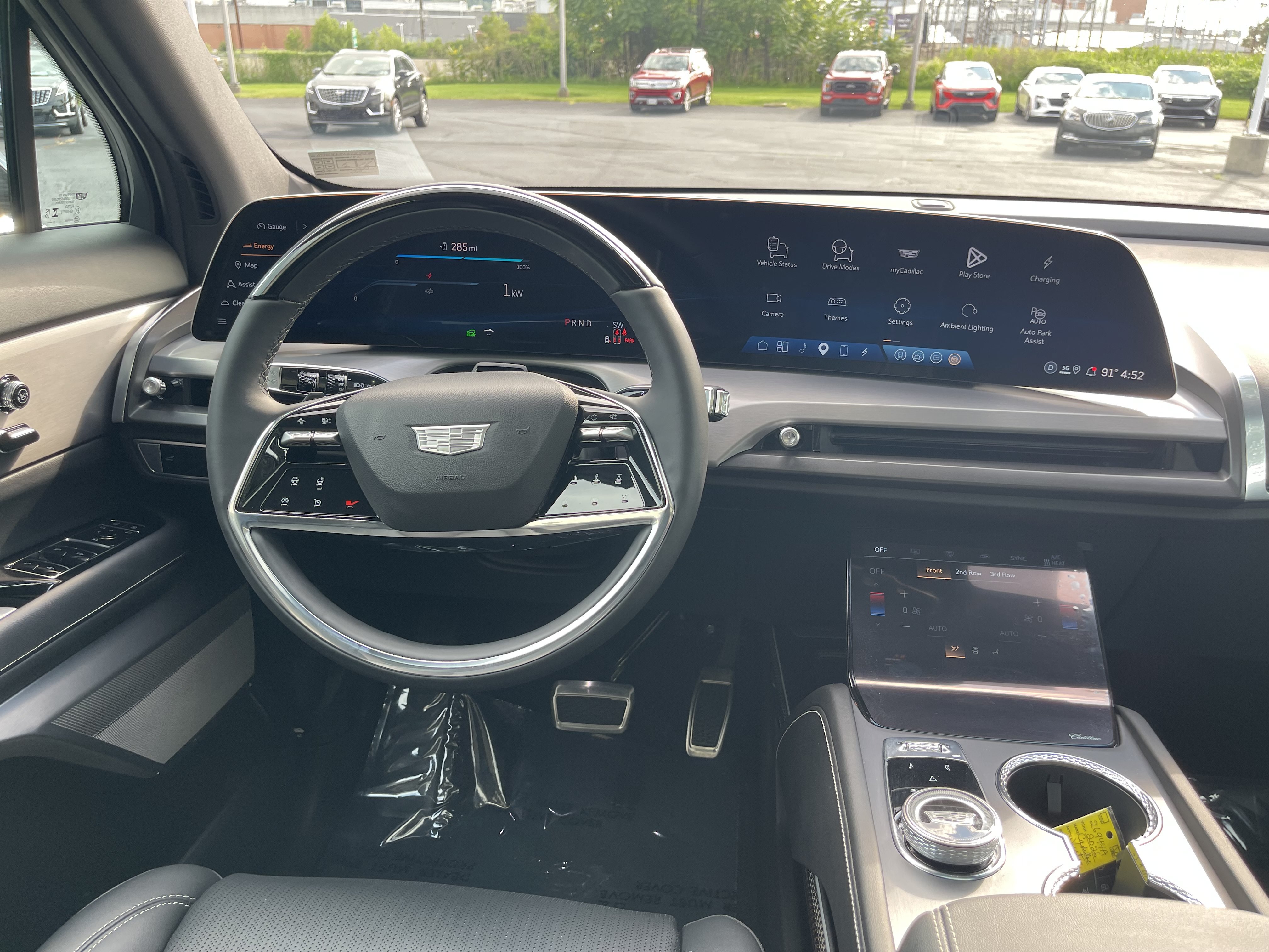 Used 2026 Cadillac Vistiq Sport w/ LPO, Floor Liner Package AWD/4WD image 26
