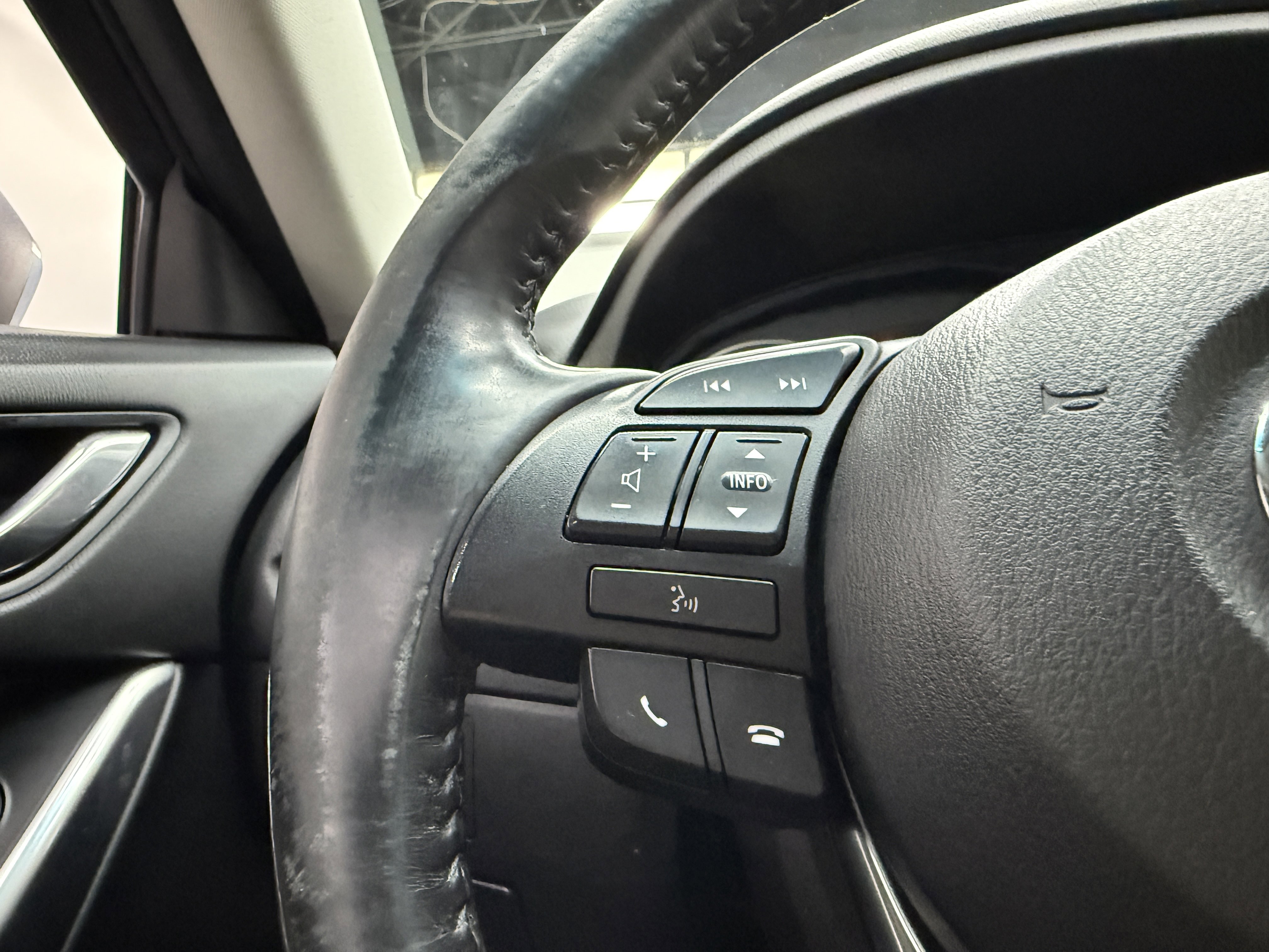 Used 2014 MAZDA MAZDA6 Touring image 15