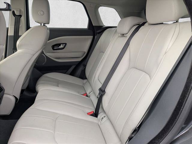 Used 2019 Land Rover Range Rover Evoque SE Premium AWD/4WD image 15