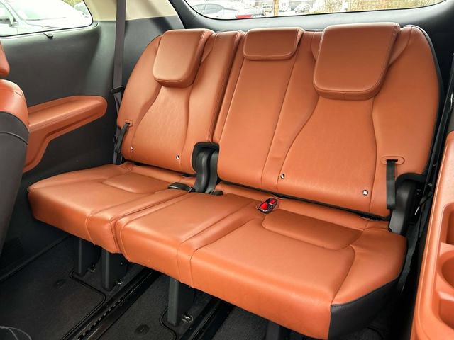 Used 2023 Kia Carnival SX image 21