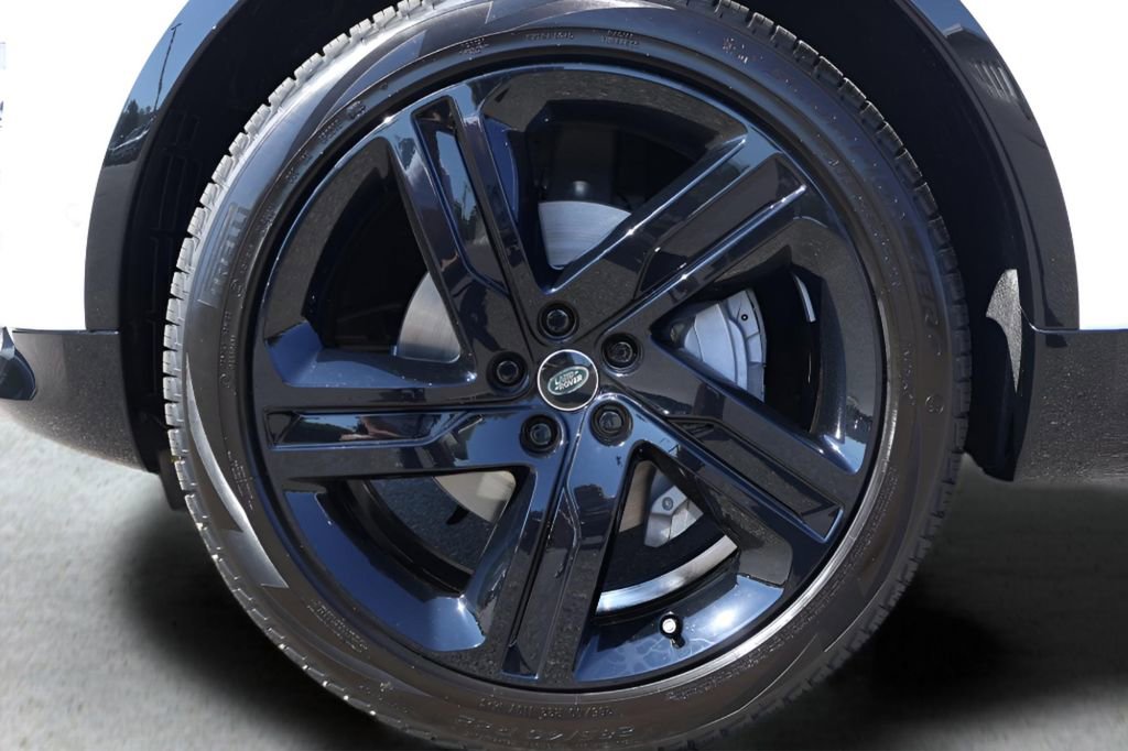 New 2026 Land Rover Discovery Dynamic SE AWD/4WD image 9