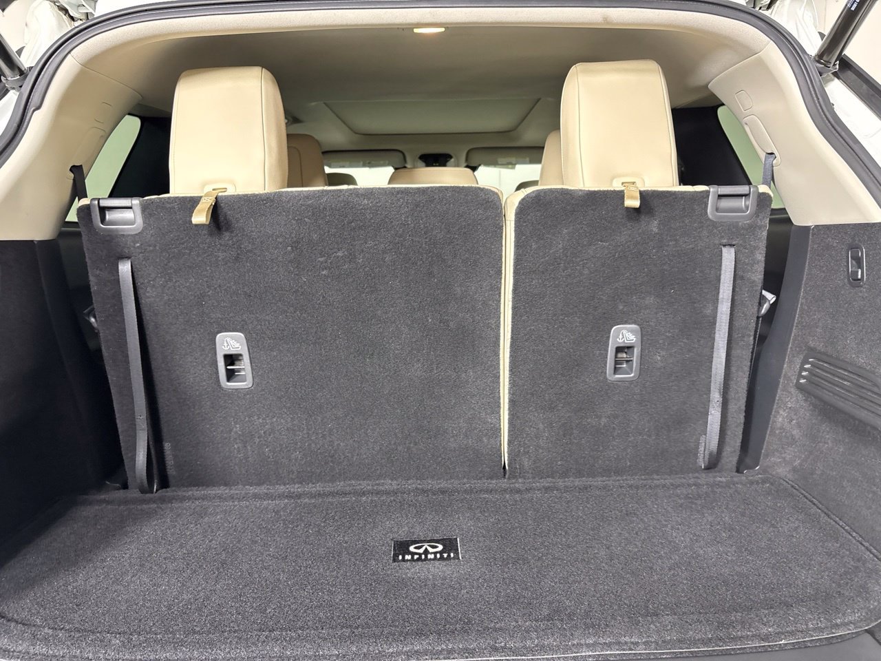 Used 2023 INFINITI QX60 Luxe w/ Cargo Package AWD/4WD image 27