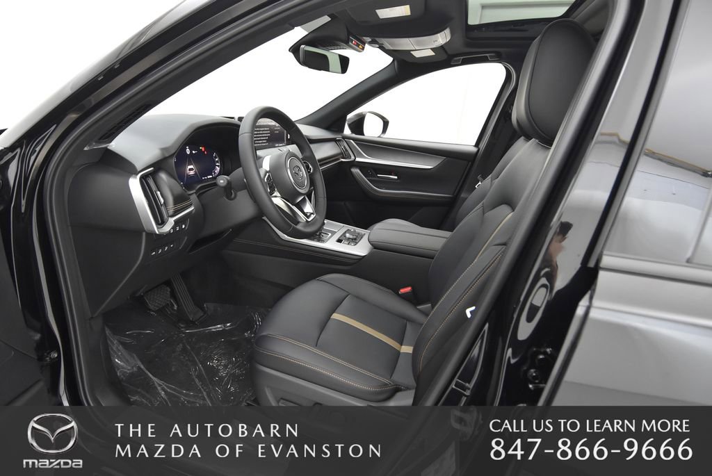 Certified 2025 MAZDA CX-70 Plug-In Hybrid w/ Premium Plus image 28